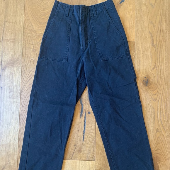 Brandy Melville Pants - Black Brandy Melville Cargo Pants